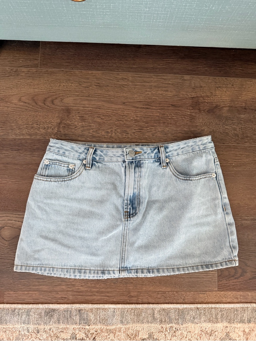 Light Wash Denim Mini Skirt - glassons